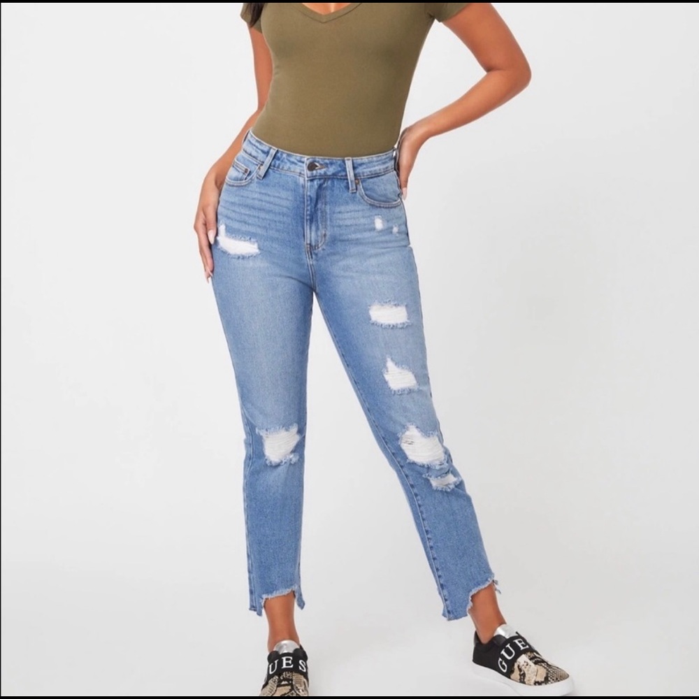 guess -jess destroy boyfriend jeans-